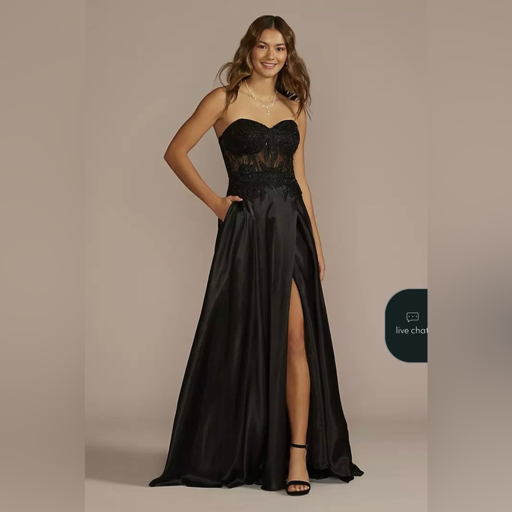 Elegant Black Strapless Gown